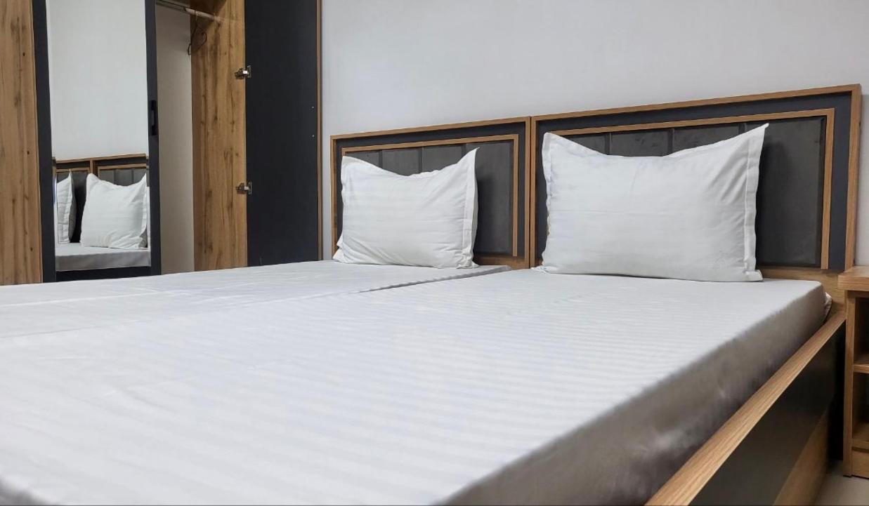 Bed and Breakfast Blue Sky Tashkent Esterno foto