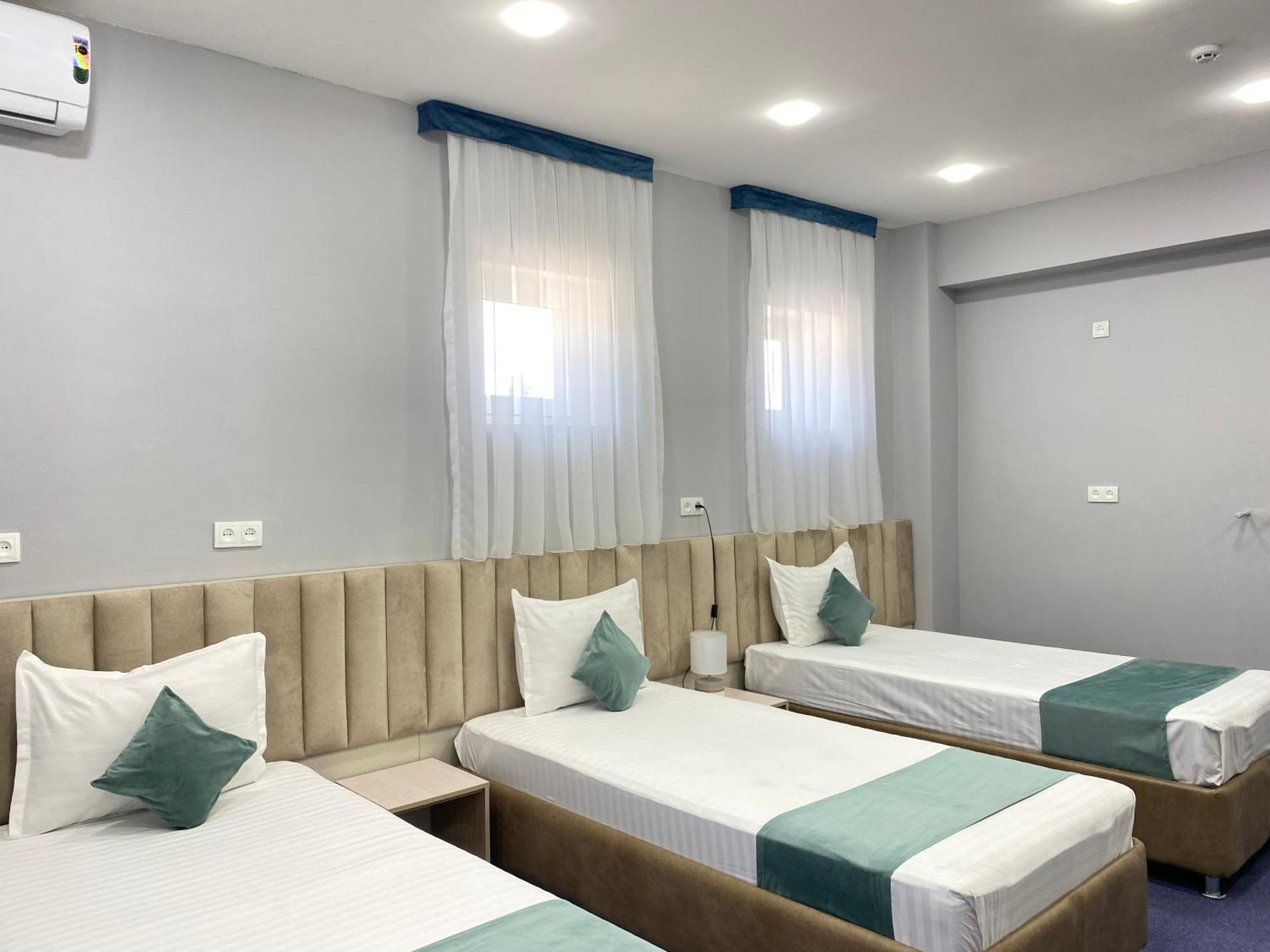 Bed and Breakfast Blue Sky Tashkent Esterno foto