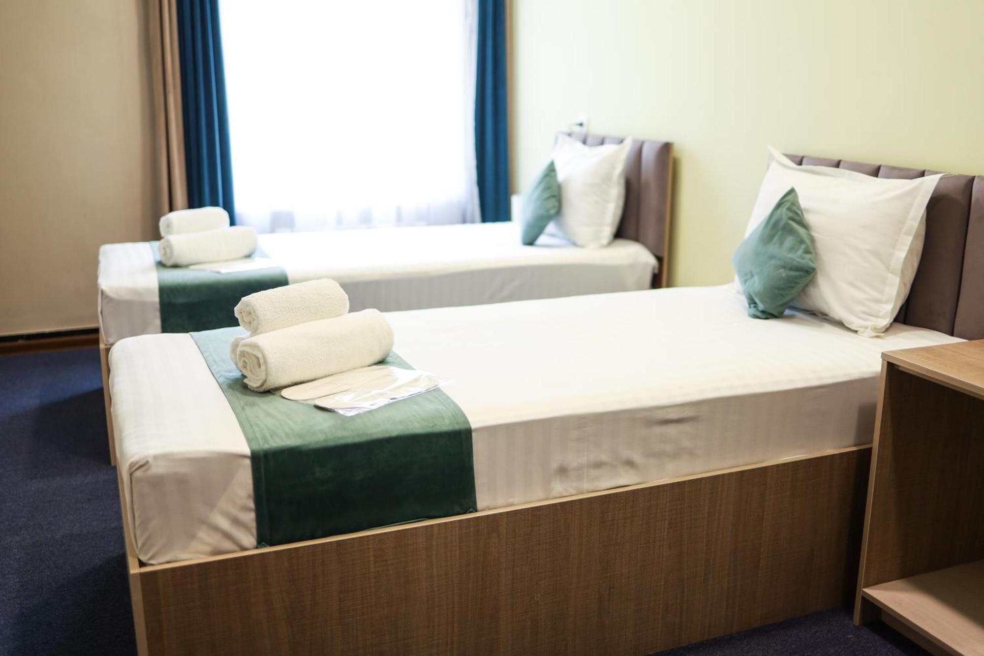Bed and Breakfast Blue Sky Tashkent Esterno foto