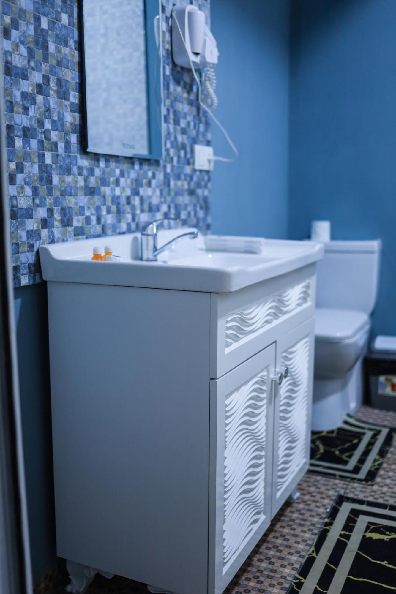 Bed and Breakfast Blue Sky Tashkent Esterno foto