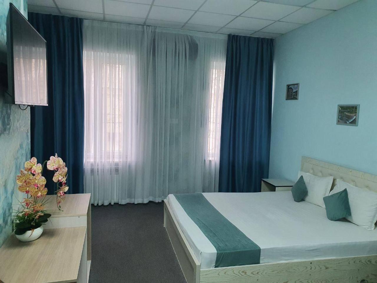 Bed and Breakfast Blue Sky Tashkent Esterno foto